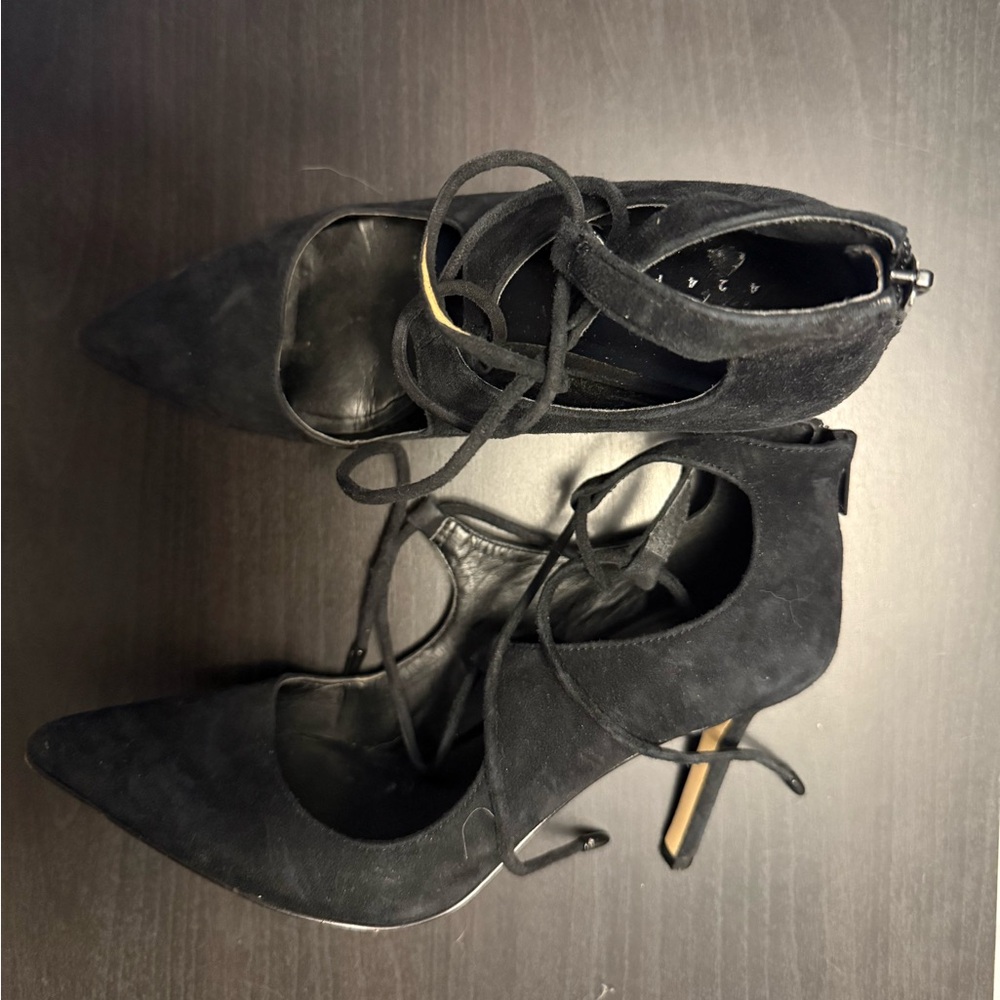 Lord & Taylor Black Suede Lace-Up Cutout Stiletto Heels Pointed Toe Size [8.5]